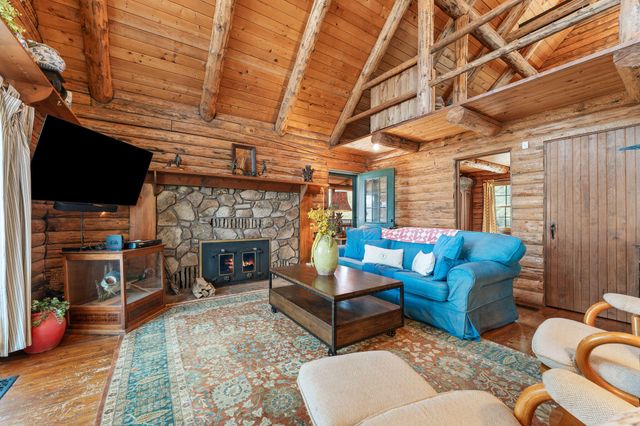 28617 Fox Fire Road, Shell Knob, MO 65747