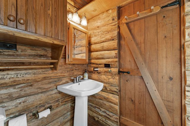 28617 Fox Fire Road, Shell Knob, MO 65747