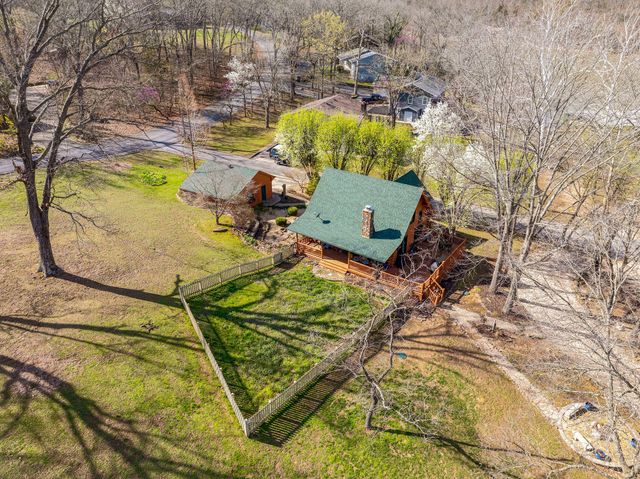 28617 Fox Fire Road, Shell Knob, MO 65747