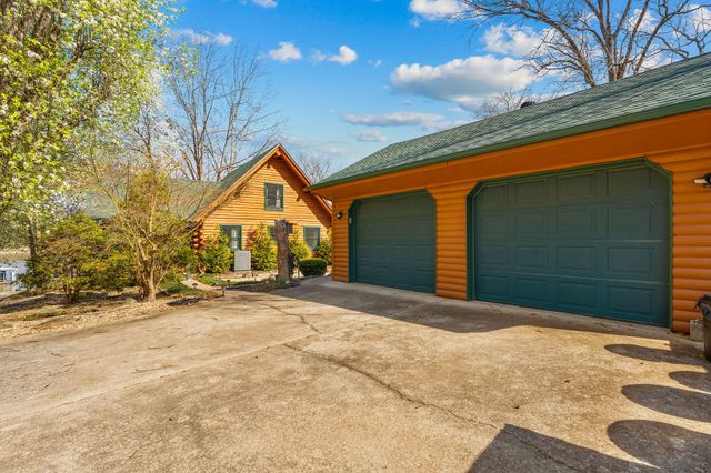 28617 Fox Fire Road, Shell Knob, MO 65747