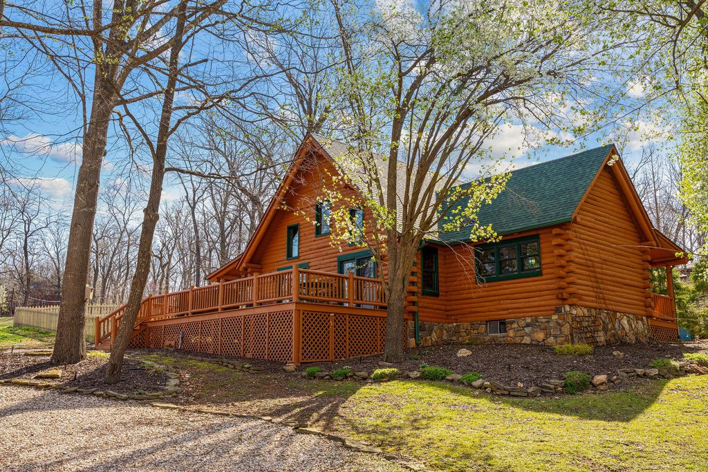 28617 Fox Fire Road, Shell Knob, MO 65747