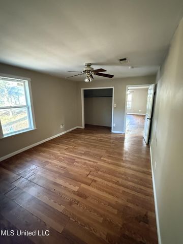 15283 5th Street, Gulfport, MS 39503