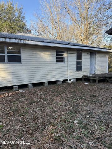 15283 5th Street, Gulfport, MS 39503