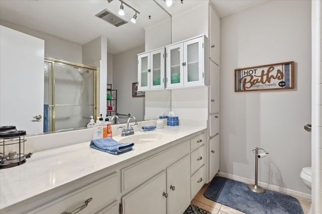2604 Meadow Place, Bedford, TX 76021