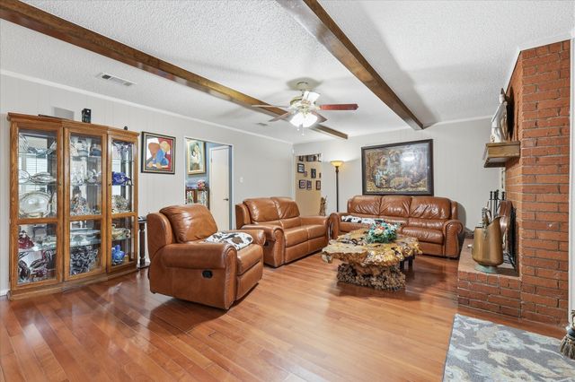 2604 Meadow Place, Bedford, TX 76021