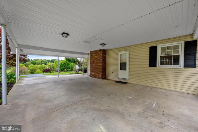 14009 BLENHEIM RD N, Phoenix, MD 21131