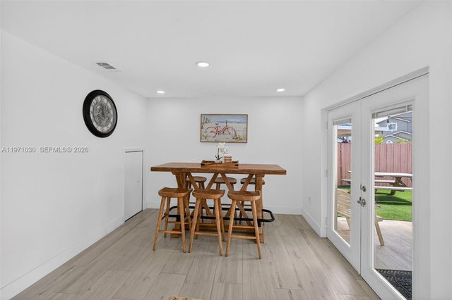 13758 SW 160th Ter, Miami, FL 33177