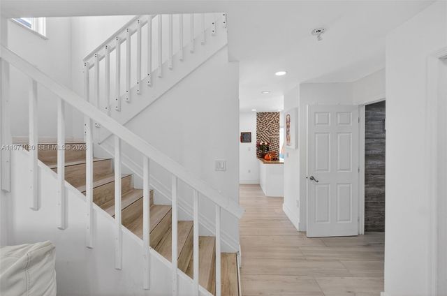 13758 SW 160th Ter, Miami, FL 33177