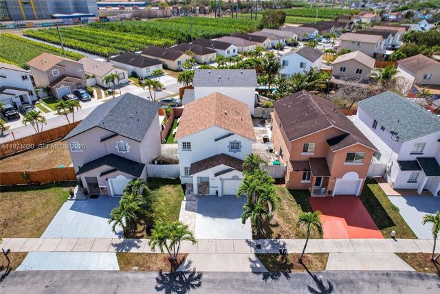 13758 SW 160th Ter, Miami, FL 33177