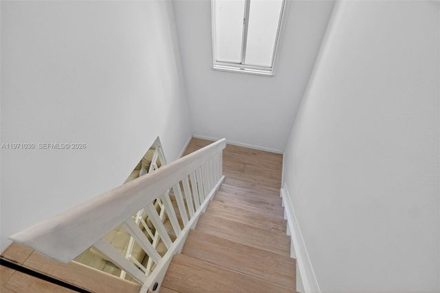 13758 SW 160th Ter, Miami, FL 33177