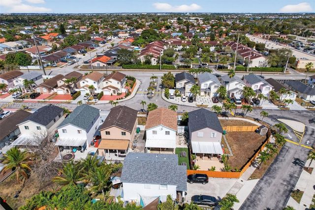 13758 SW 160th Ter, Miami, FL 33177