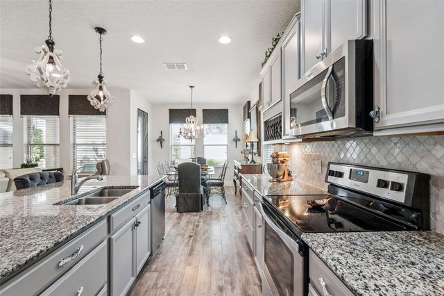 956 BOXELDER AVENUE, Minneola, FL 34715
