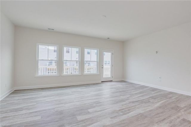 1005 Serene Rd Unit 102, Suffolk, VA 23435