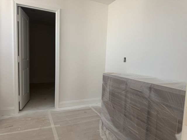 131 Dahlia Dr, La Vergne, TN 37086