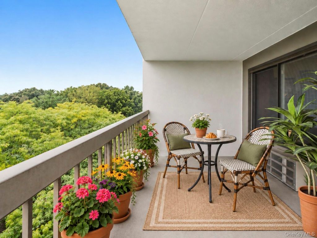 100 High Point Drive 710, Hartsdale, NY 10530 — exterior