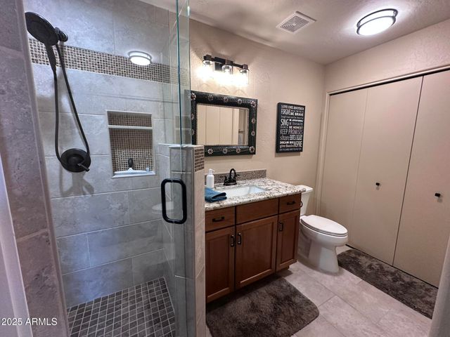 11011 N ZEPHYR Drive 112, Fountain Hills, AZ 85268