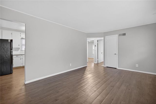 2920 Longwood Avenue, Kansas City, KS 66104