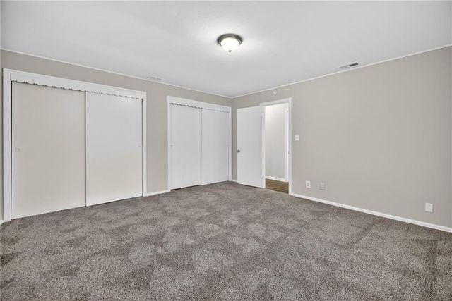 2920 Longwood Avenue, Kansas City, KS 66104