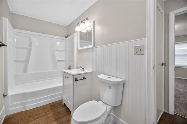 2920 Longwood Avenue, Kansas City, KS 66104