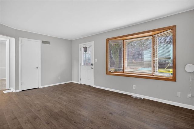 2920 Longwood Avenue, Kansas City, KS 66104