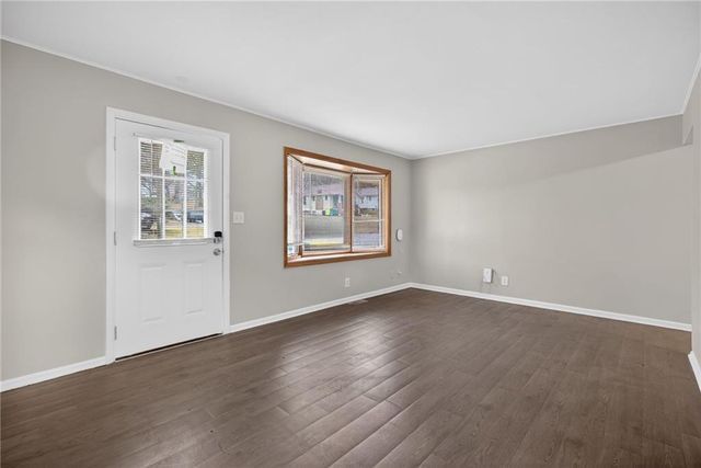 2920 Longwood Avenue, Kansas City, KS 66104