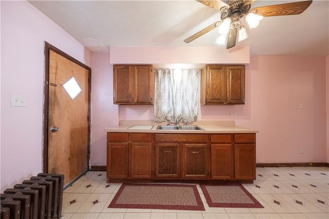 4420-4422 Walnut St, Versailles Boro, PA 15132