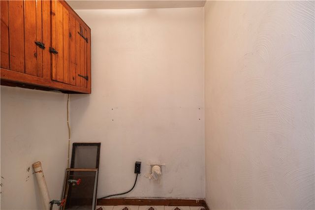 4420-4422 Walnut St, Versailles Boro, PA 15132