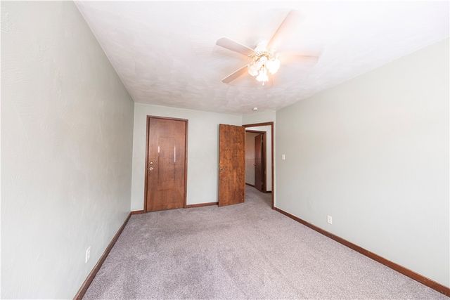 4420-4422 Walnut St, Versailles Boro, PA 15132