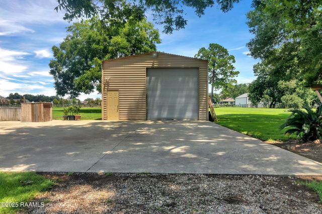 209 Alva Road, Youngsville, LA 70592