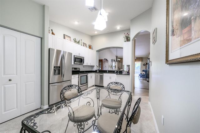327 MONACO DRIVE 12, Punta Gorda, FL 33950