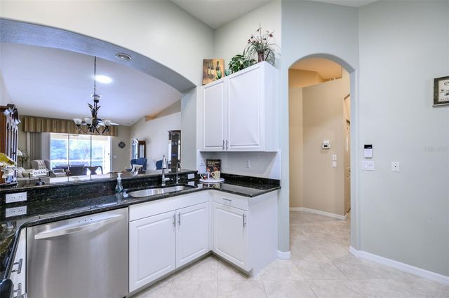 327 MONACO DRIVE 12, Punta Gorda, FL 33950