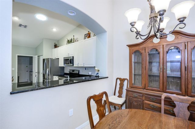 327 MONACO DRIVE 12, Punta Gorda, FL 33950