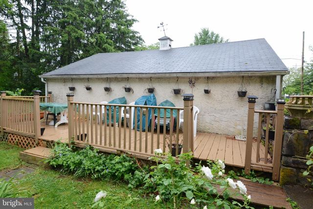 419 CONTINENTAL RD, Hatboro, PA 19040