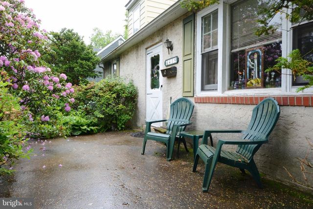419 CONTINENTAL RD, Hatboro, PA 19040