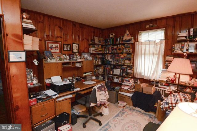 419 CONTINENTAL RD, Hatboro, PA 19040