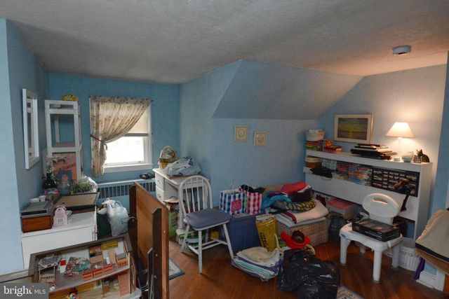 419 CONTINENTAL RD, Hatboro, PA 19040