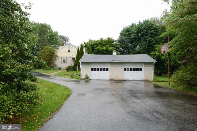 419 CONTINENTAL RD, Hatboro, PA 19040