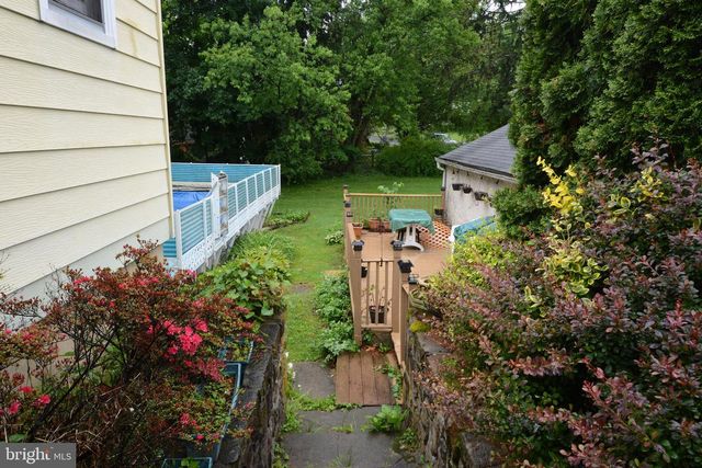 419 CONTINENTAL RD, Hatboro, PA 19040