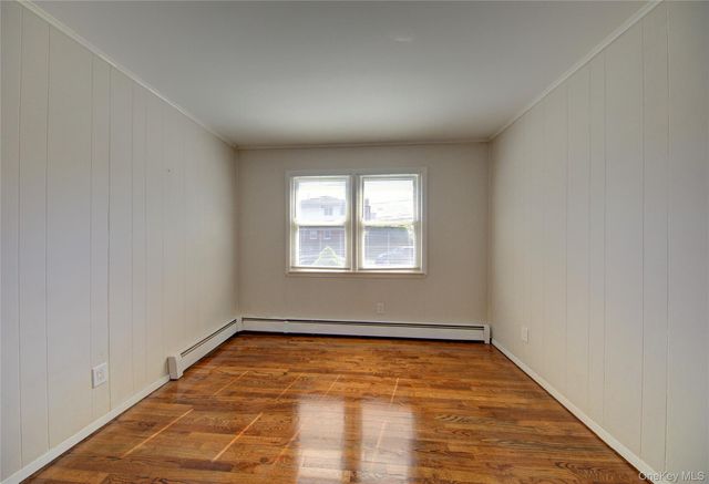 75 Farnum Boulevard, Franklin Square, NY 11010