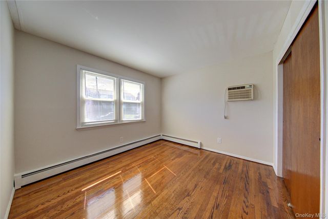75 Farnum Boulevard, Franklin Square, NY 11010