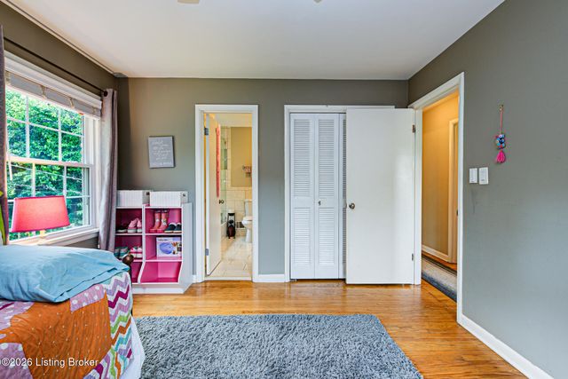 1707 Calder Ct, Louisville, KY 40205