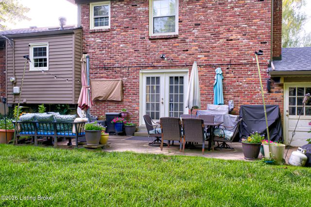 1707 Calder Ct, Louisville, KY 40205