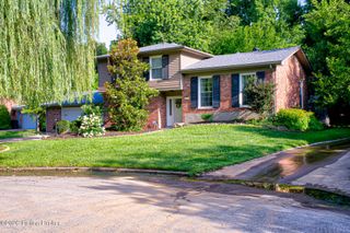 1707 Calder Ct, Louisville, KY 40205