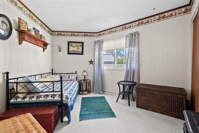 2282 Parker Drive, Wayland, MI 49348
