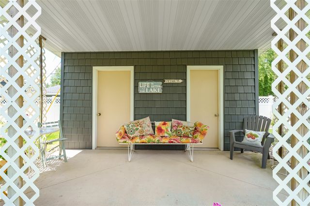 2282 Parker Drive, Wayland, MI 49348