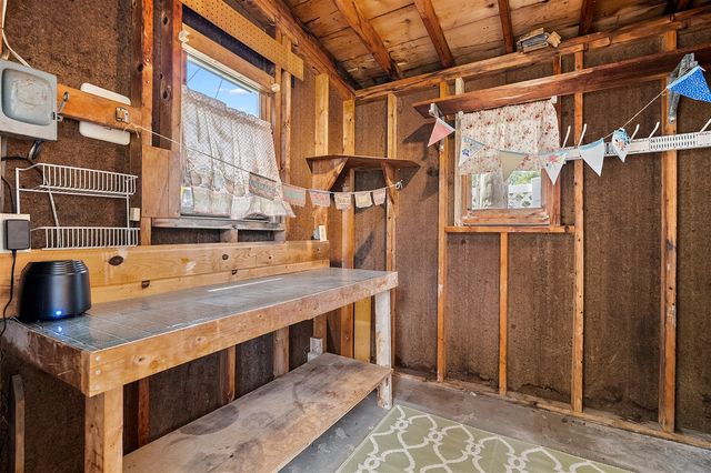 2282 Parker Drive, Wayland, MI 49348