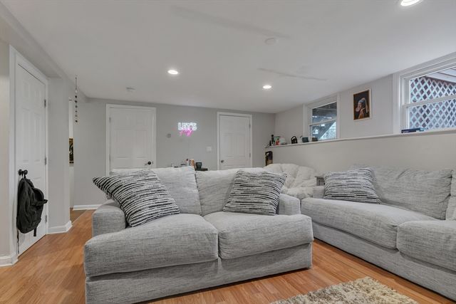 204 Talcott St, Woonsocket, RI 02895