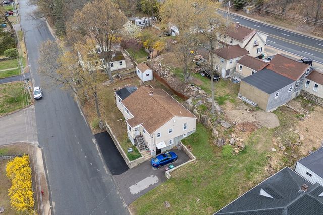204 Talcott St, Woonsocket, RI 02895