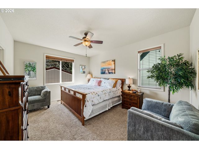947 S JUNIPER St, Rockaway Beach, OR 97136