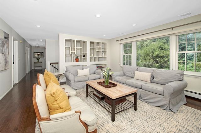 9 Oak Hill Road, Chappaqua, NY 10514